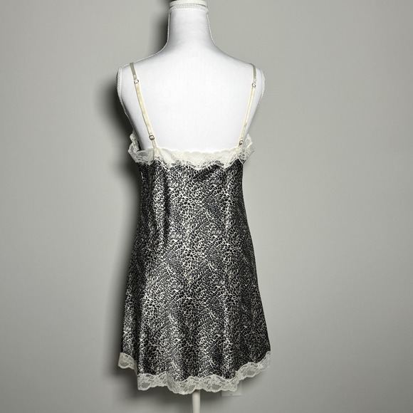Victoria's Secret Leopard Lace Chemise Slip Dress 90s Grunge Y2K M Dark romance - Picture 2 of 11
